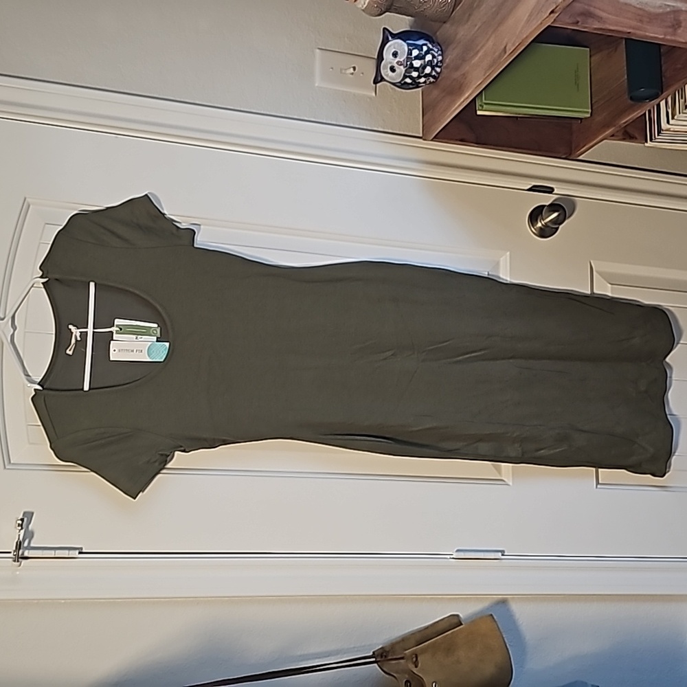 NWT Olive Ribbed Midi Dress Sz M